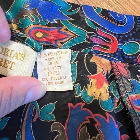 Victoria’s Secret Gold Label Vintage Robe/nightgown - Small (P) - Picture 8 of 8